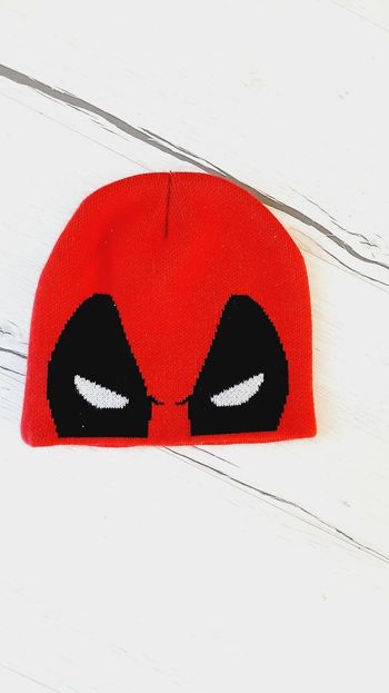 Vêtement homme bonnet rouge Marvel Deadpool Neuf