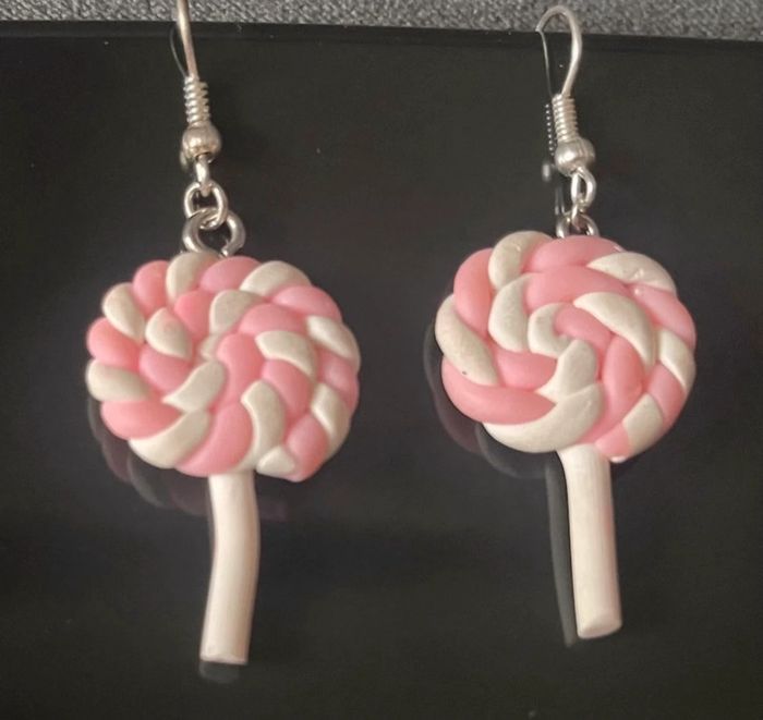 Lot de 7 paires de boucles d’oreilles en Fimo neuve jamais porté - photo numéro 4