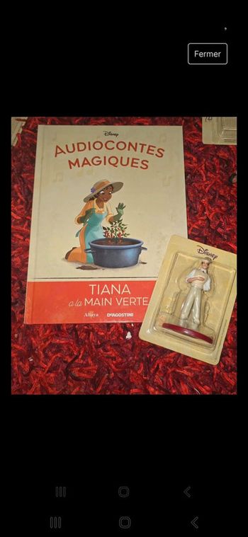 Livre et figurine 150 neuve  des audiocontes Magiques altaya audio conte audio compte disney