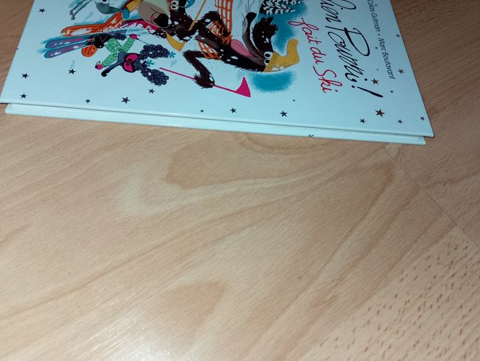 Livre chien pourri fait du ski
- photo numéro 6