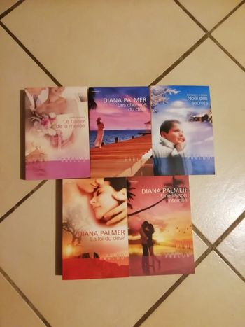 Lot de 5 livres harlequin prelud'