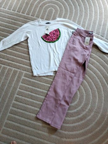 Tenue taille 12 ans