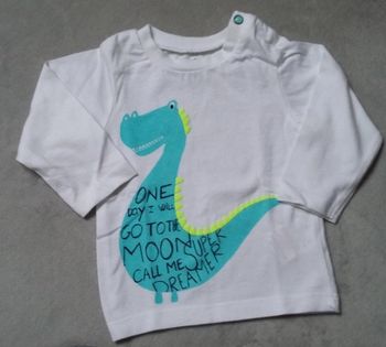 tee-shirt blanc dinosaure grain de blé 3 mois neuf jamais porté
