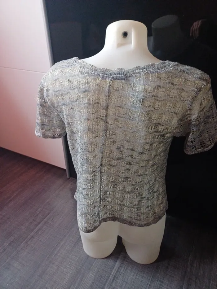 Joli pull ajouré manches courtes t 40/42 - photo numéro 5