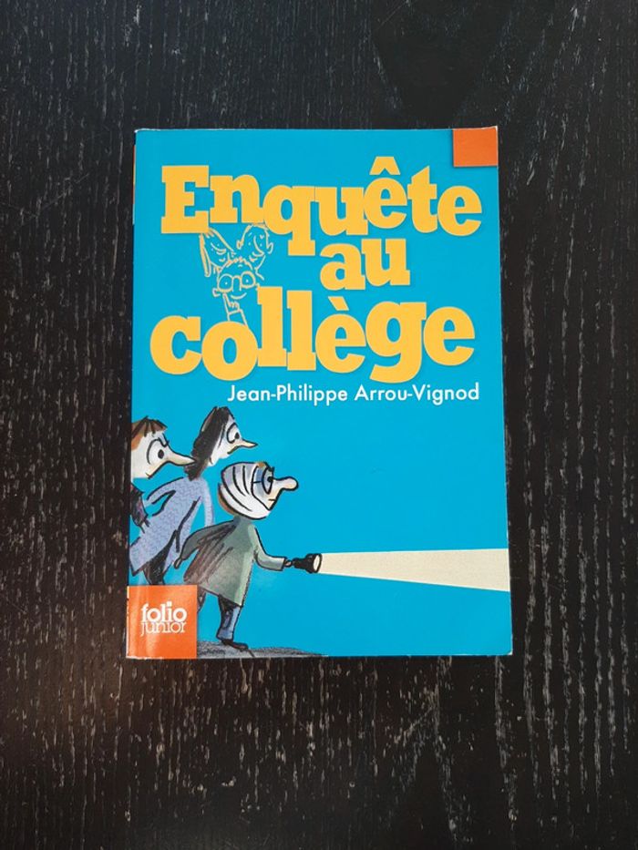 Livre enquete au collège