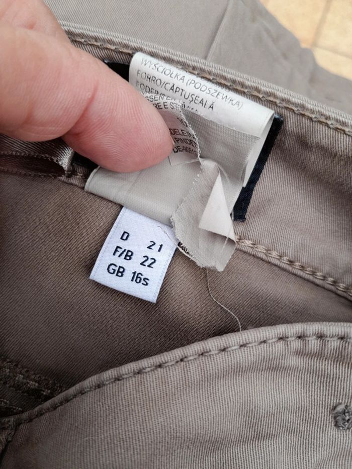 Madeleine jupe beige foncé taille 22 = 42 - photo numéro 7