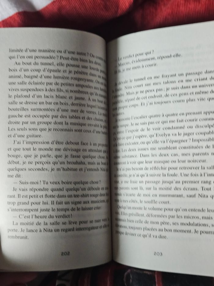 Livre - photo numéro 2