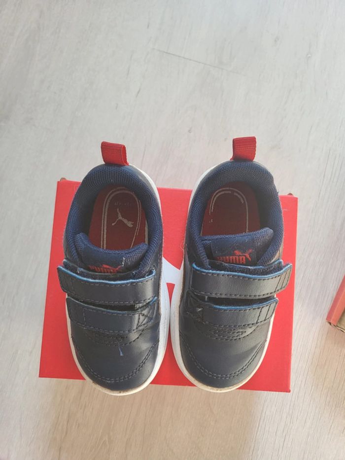 Baskets puma taille 21 - photo numéro 3