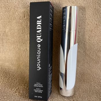 Mascara quadra Younique