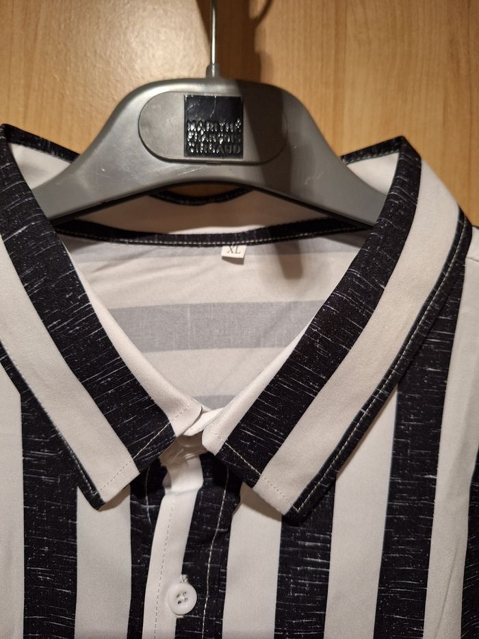 Chemise à rayures neuve XL - photo numéro 3