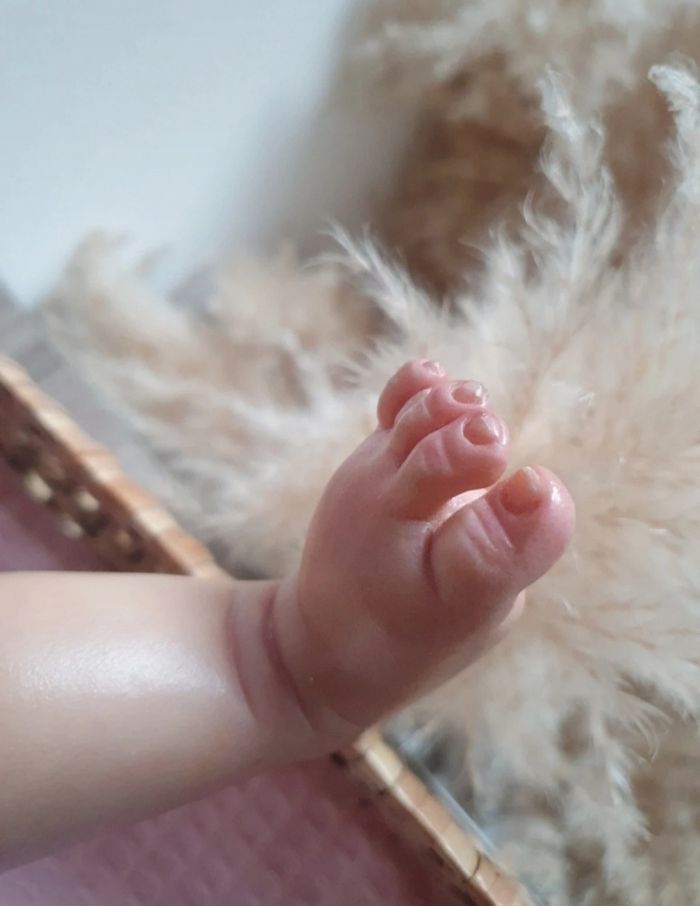 Bebe reborn authentique reborn avec certificat. - photo numéro 7
