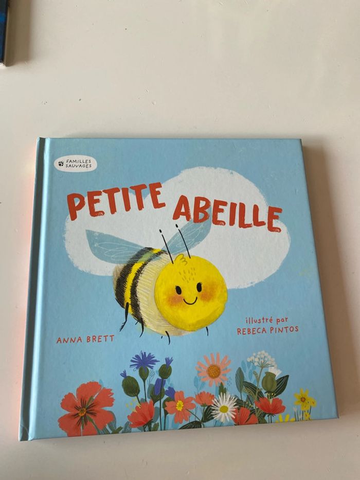 Livre « petite abeille »
