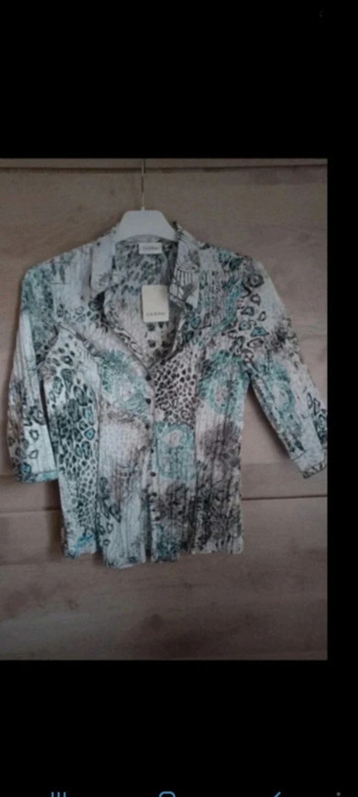 Superbe blouse taille 40 neuve canda Acheté trop petit - photo numéro 5