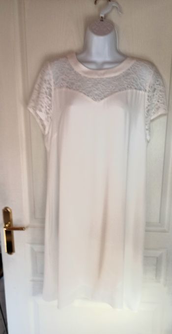 Robe Blanche doublée 