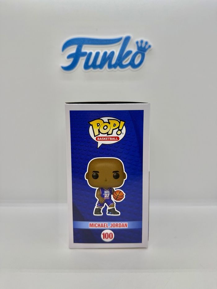 Funko Pop Michael Jordan 100 Funko Exclusive - photo numéro 5