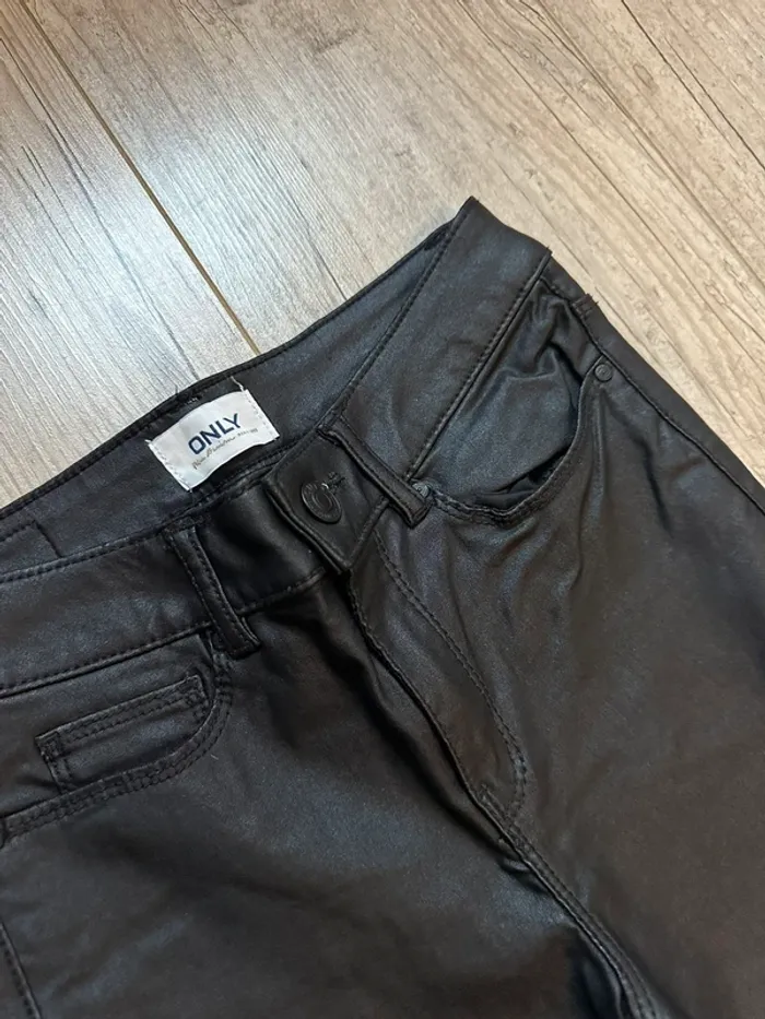 Pantalon skinny noir only taille xs enduit - photo numéro 3
