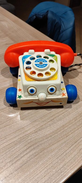 Téléphone à tirer Fisher-Price vintage