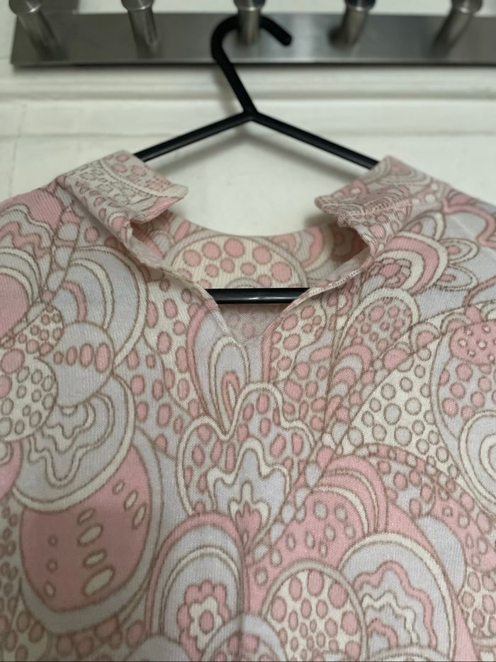 Pull vintage motifs baroque rose bleu et blanc pastel - photo numéro 4