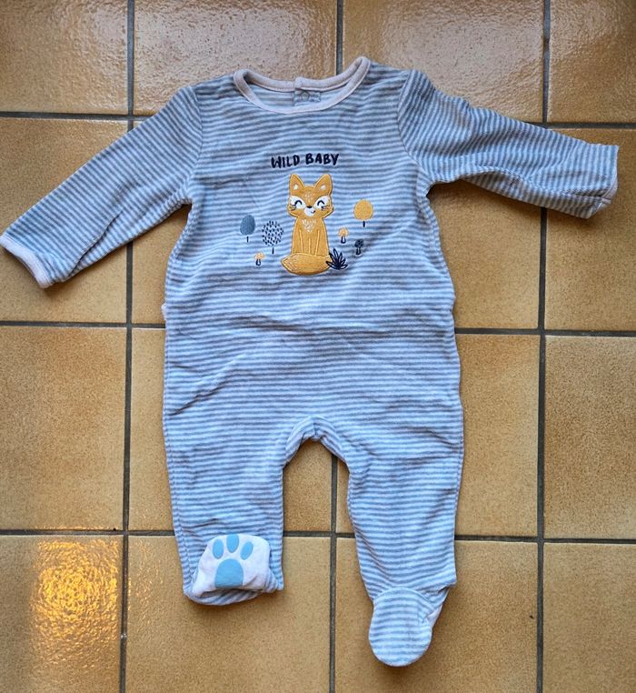 Lot de 2 pyjamas en 6 mois - photo numéro 3