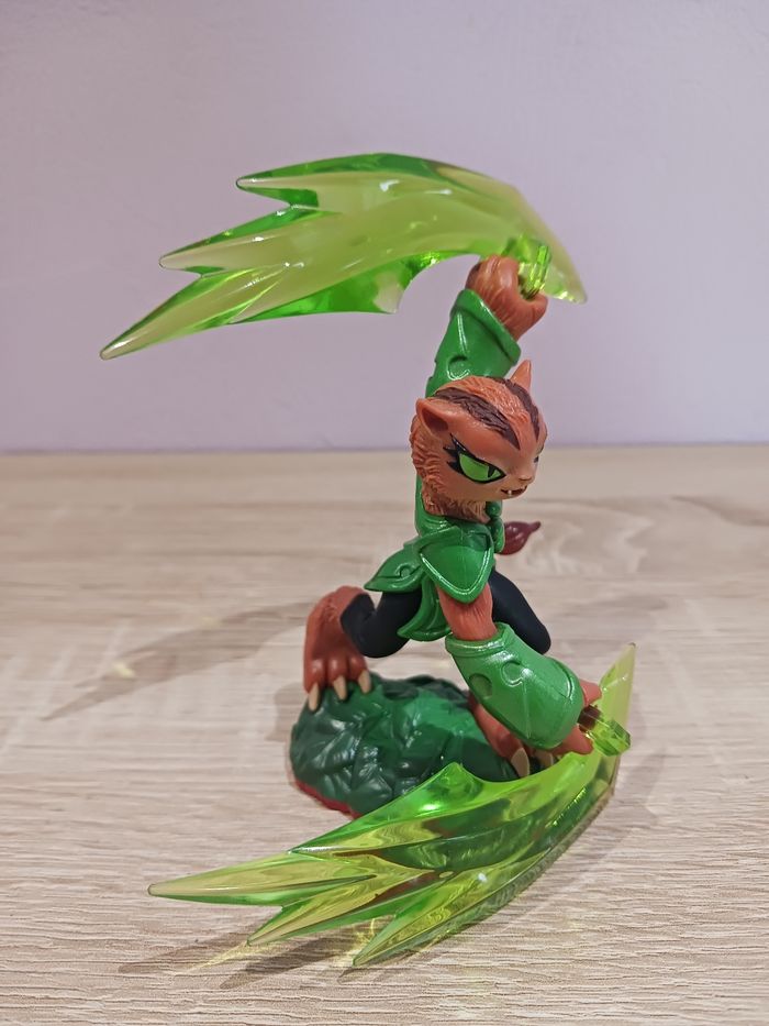 Figurine Skylanders Trap Team Tuff Luck - photo numéro 3
