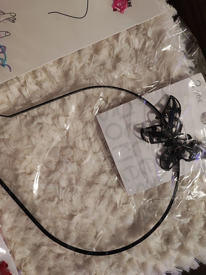 Lot de bijoux et articles cheveux fille - photo numéro 5