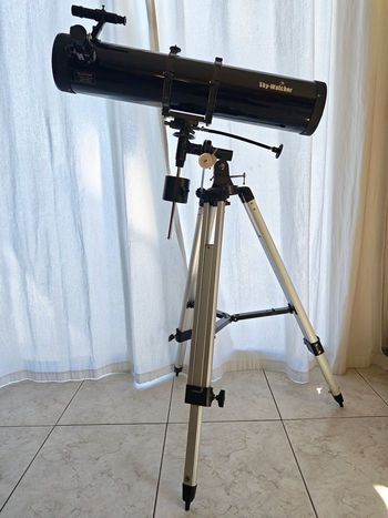 Télescope Skywatcher 130/900 monture équatoriale EQ2