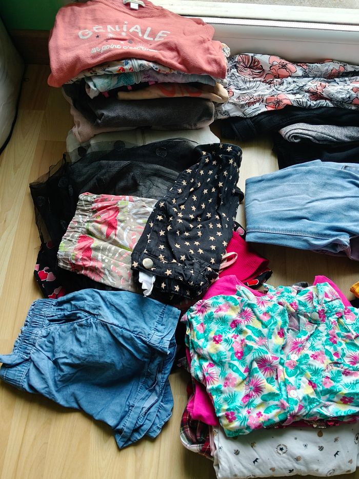 Lot fille 8ans - photo numéro 2