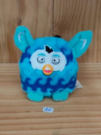 Mc Donald's 2014 peluche Furby waves