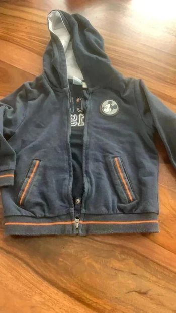 Veste à capuche