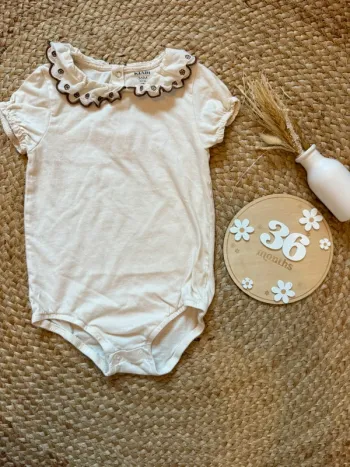 Body beige avec col - Kiabi - 36 mois