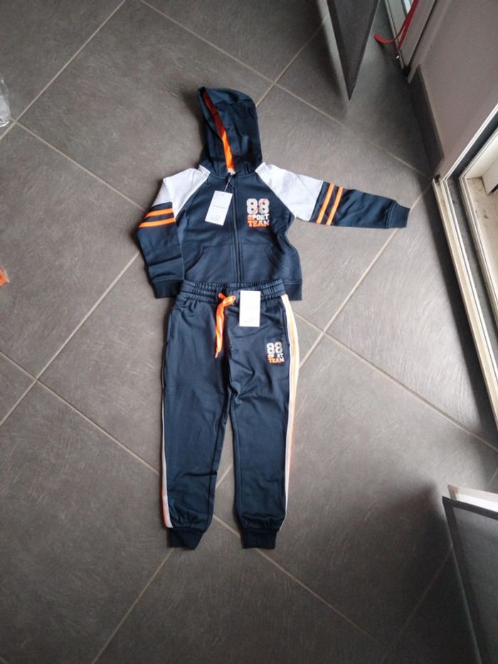 Ensemble de jogging de sport veste et pantalon