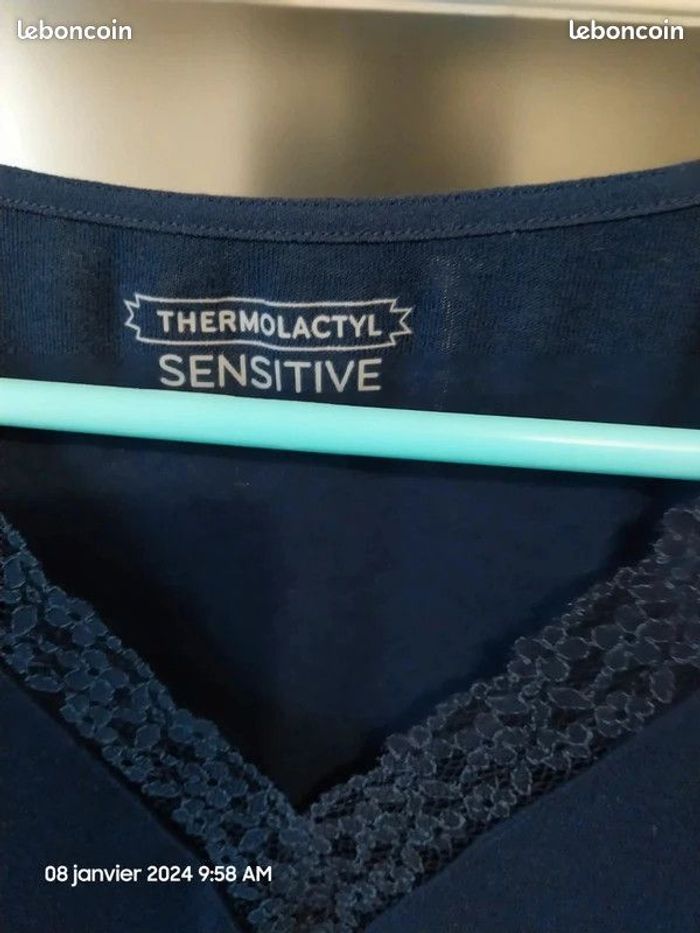 Tee-shirt manches longues Thermolactyl Sensitive, finition dentelle – Damart – taille 46-48 L - photo numéro 4