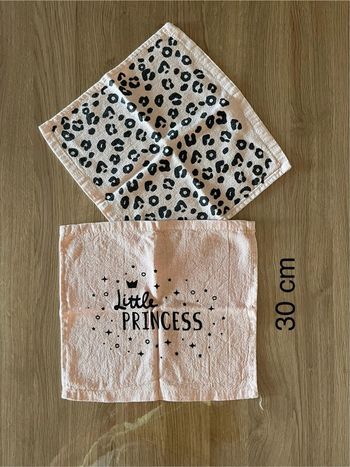 Lot 2 carré serviette rose