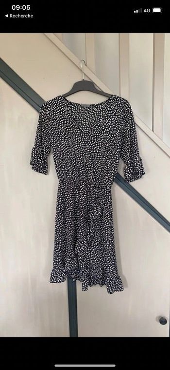 Robe à volant