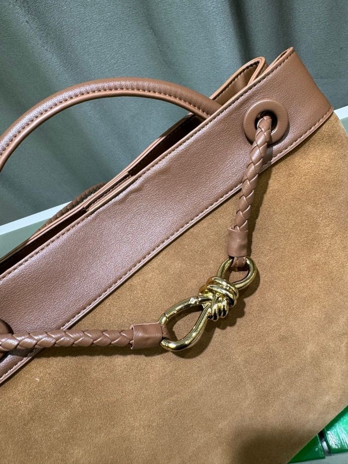 BOTTEGA VENETA Winter24 - photo numéro 7