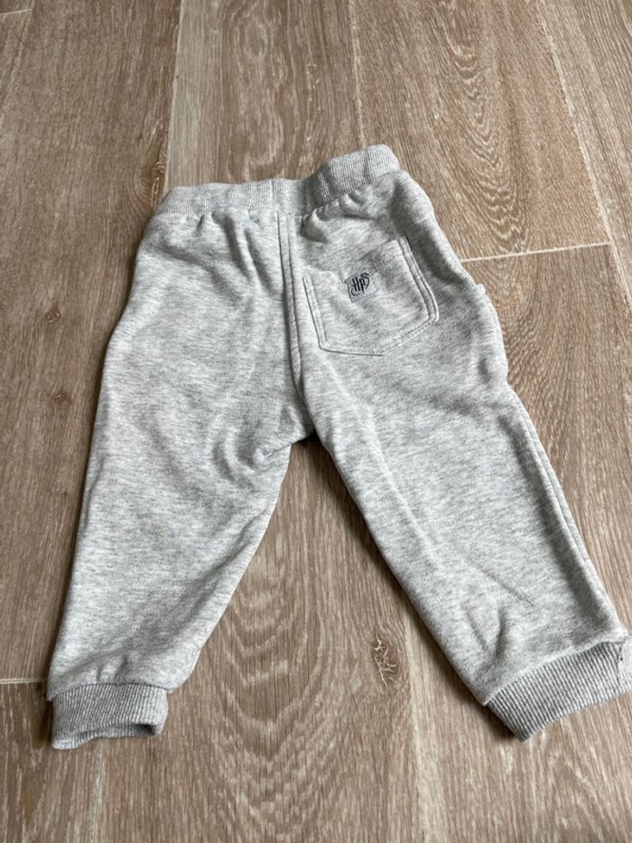 Jogging gris - photo numéro 5