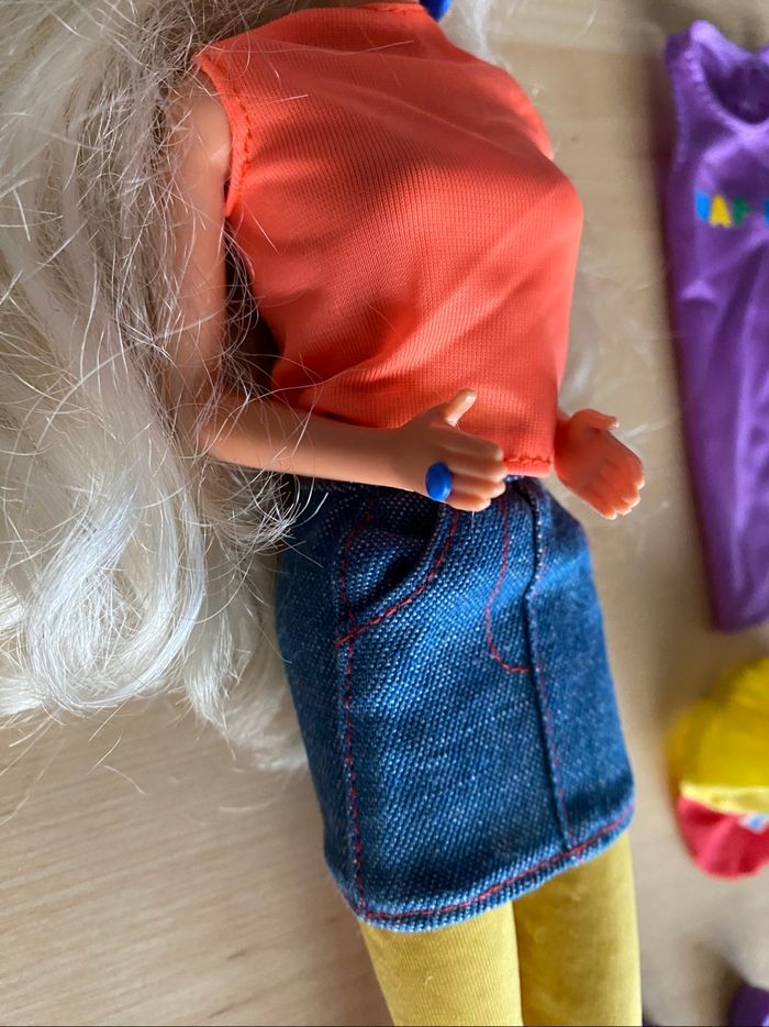 Poupee Barbie Mattel nafnaf 1993 naf naf - photo numéro 6