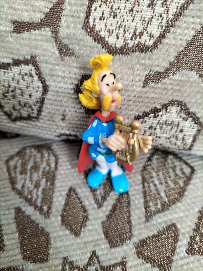 Lot figurines Astérix 2017 - photo numéro 2