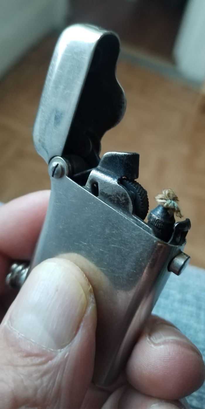 Briquet Suisse Thorens - photo numéro 3