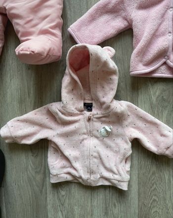 Lot bébé 1 mois 