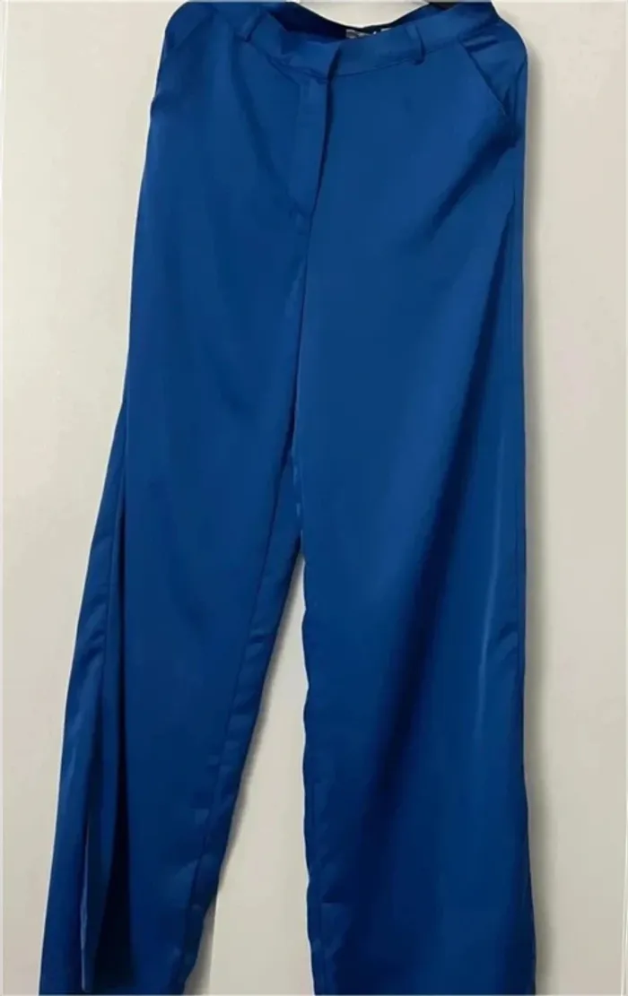Pantalon bleu large satiné Tally Weijl