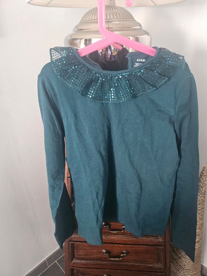 T-shirt manches longues Taille 12ans