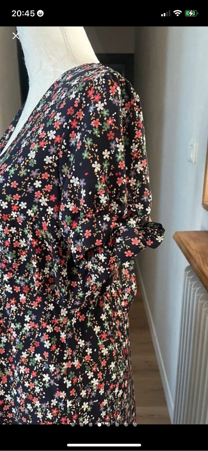 Robe fleurie neuve - photo numéro 4