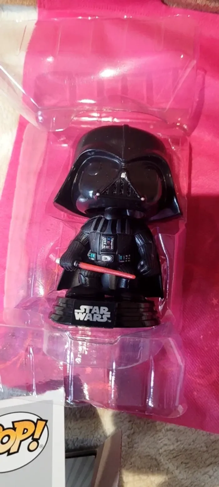 Figurine POP Dark Vador - photo numéro 4