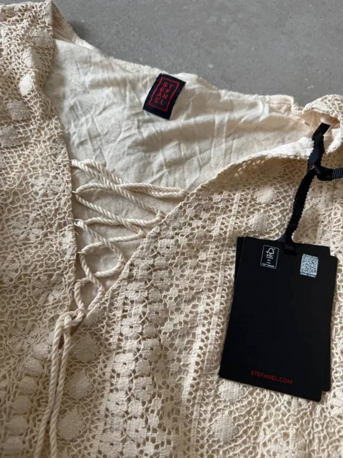 Robe beige Stefanel taille S, neuve avec étiquette, 80cm longueur - photo numéro 3
