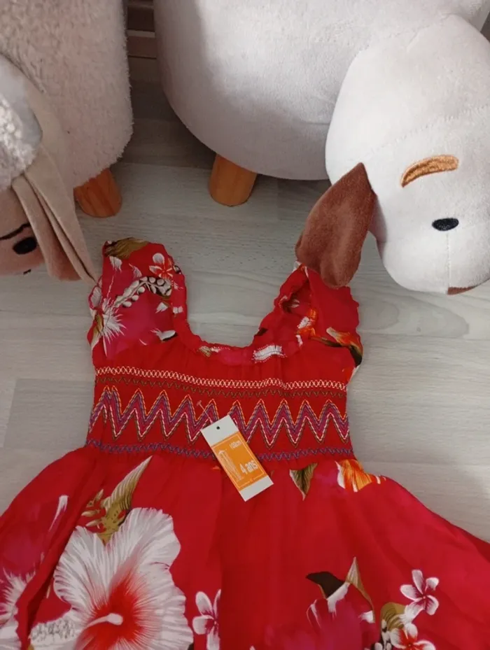 Robe 4 ans - photo numéro 2