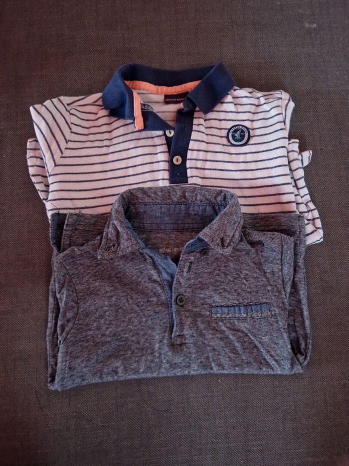 Lot tee-shirt polo gris et à rayures
