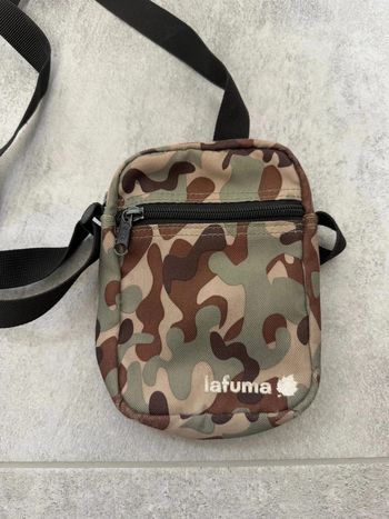 Sac bandoulière Lafuma militaire parfait état
