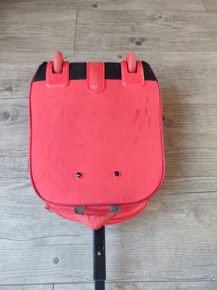 Cartable cars à roulettes pour maternelle - photo numéro 3