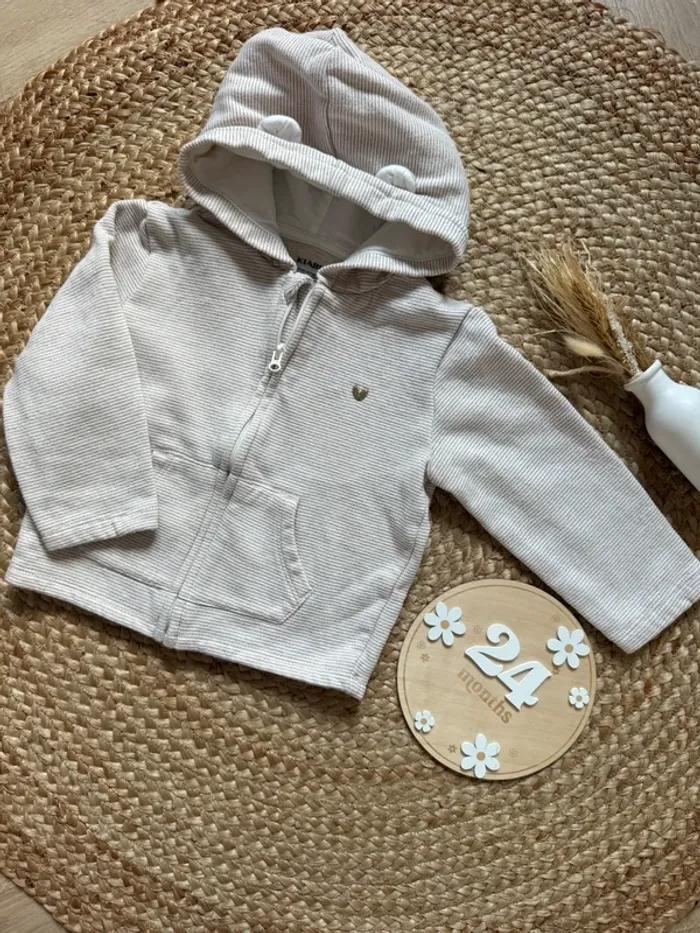 Gilet à capuche beige - Kiabi - 24 mois